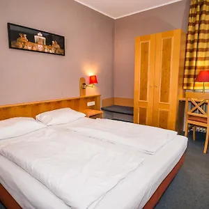 Hotel Smart Schweiz, Munich